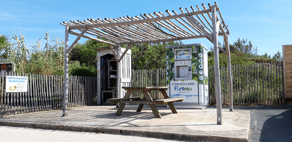 pergola ajourée table